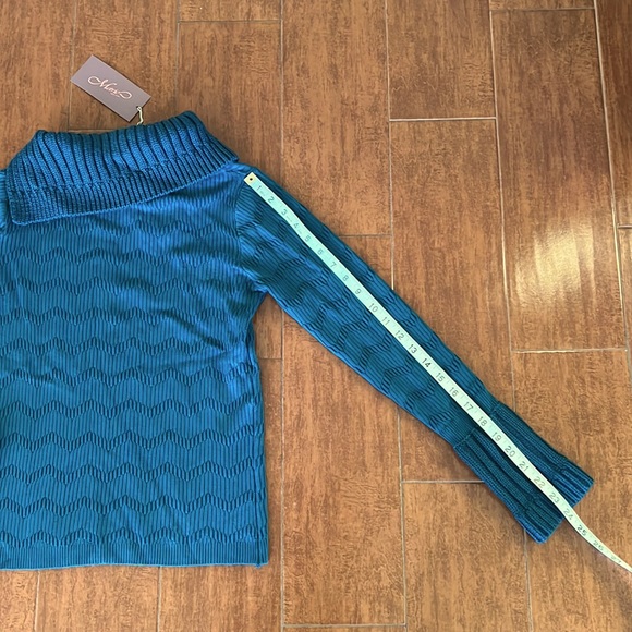 Teal Split Collar Mock Turtleneck - Picture 6 of 13